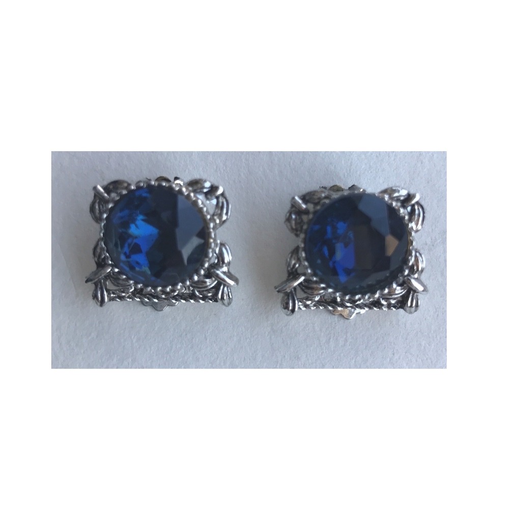VTG Blue Sapphire Glass Clip On Earrings Silver Tone Luxury Old Money Princess